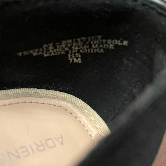 🖤Adrienne Vittadini 3" Britney Pump Block Heel🖤 - Picture 6 of 9